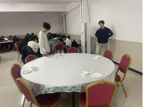 餐台展技艺，礼韵润初心